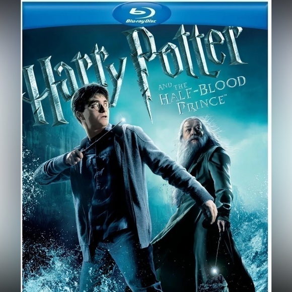 Harry Potter and the Half-Blood Prince Blu-ray Disc - Picture 1 of 11